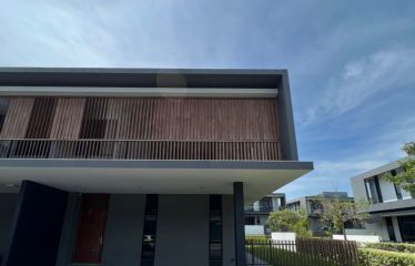 FULLY RENOVATED Bungalow @Ambang Botanic